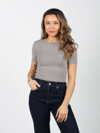 Crop T-shirt
