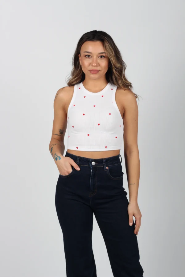 Kalp Nakışlı Crop