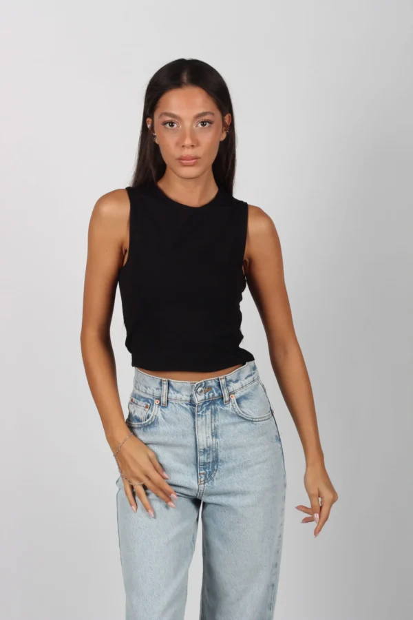 Crop Body