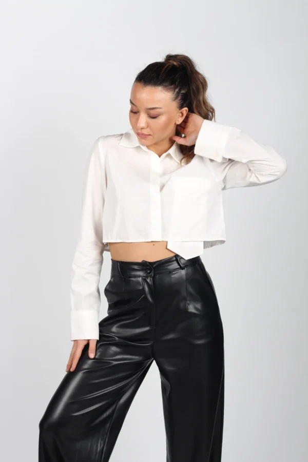 Cep Detaylı Crop Poplin Gömlek - Görsel 3