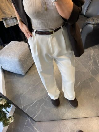 Straight Kesim Beyaz Pantolon